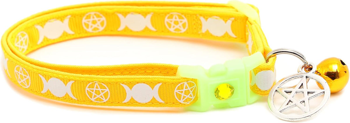 Wicca Cat Collar with Occult Charm & Bell | Witch's Familiar Cat Collar | Witch Kitten Collar Charms | Glow in The Dark | Safety Breakaway Collar (Small, Black)