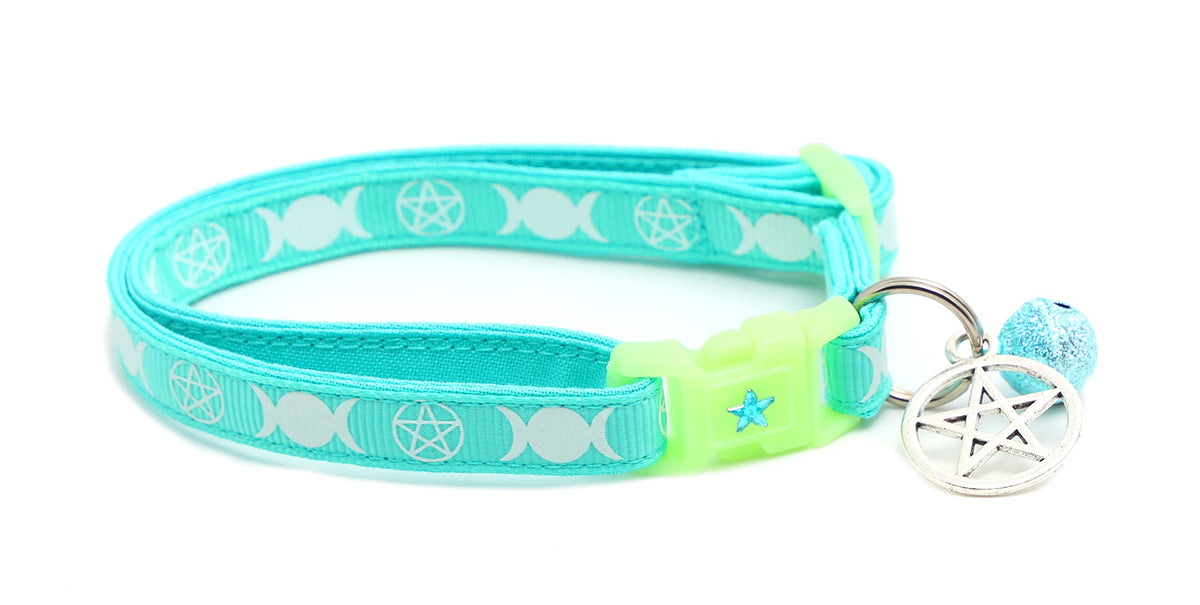 Wicca Cat Collar with Occult Charm & Bell | Witch's Familiar Cat Collar | Witch Kitten Collar Charms | Glow in The Dark | Safety Breakaway Collar (Small, Black)
