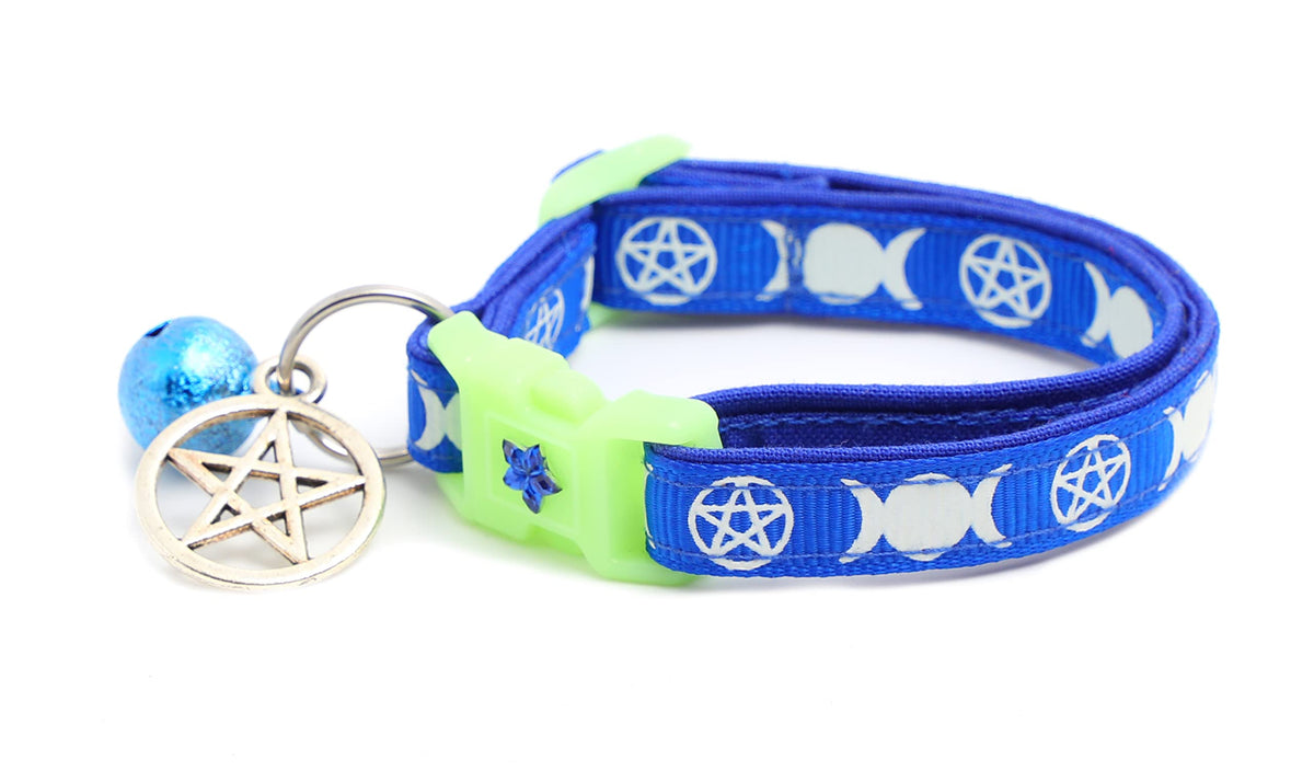 Wicca Cat Collar with Occult Charm & Bell | Witch's Familiar Cat Collar | Witch Kitten Collar Charms | Glow in The Dark | Safety Breakaway Collar (Small, Black)