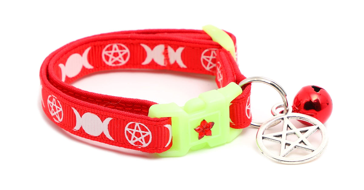 Wicca Cat Collar with Occult Charm & Bell | Witch's Familiar Cat Collar | Witch Kitten Collar Charms | Glow in The Dark | Safety Breakaway Collar (Small, Black)